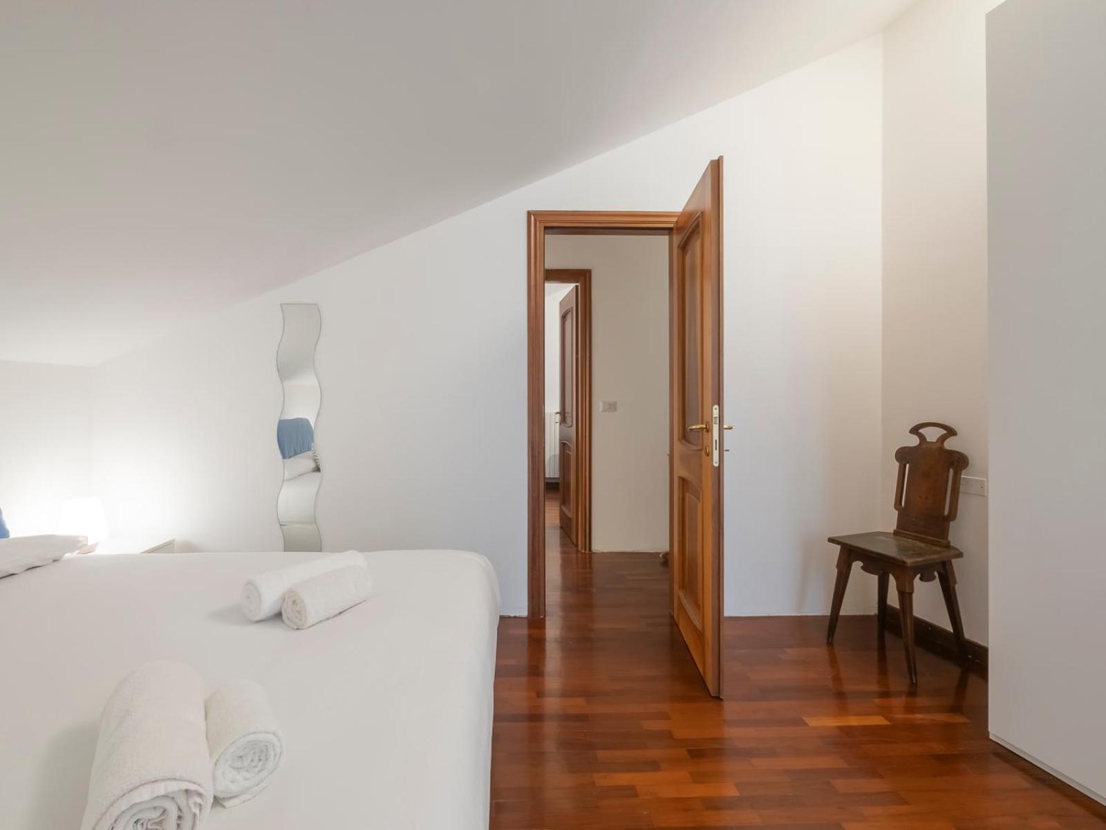 B&B La Ringhiera - Meda 43 Milan Exterior photo